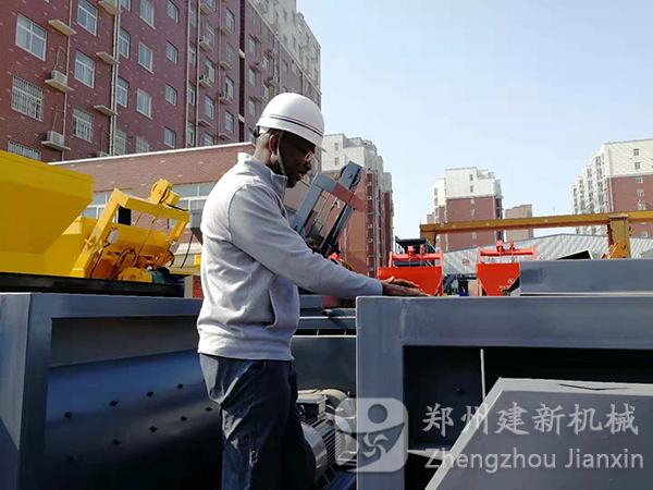 除了寶馬展，建新機械工廠更值得一看！